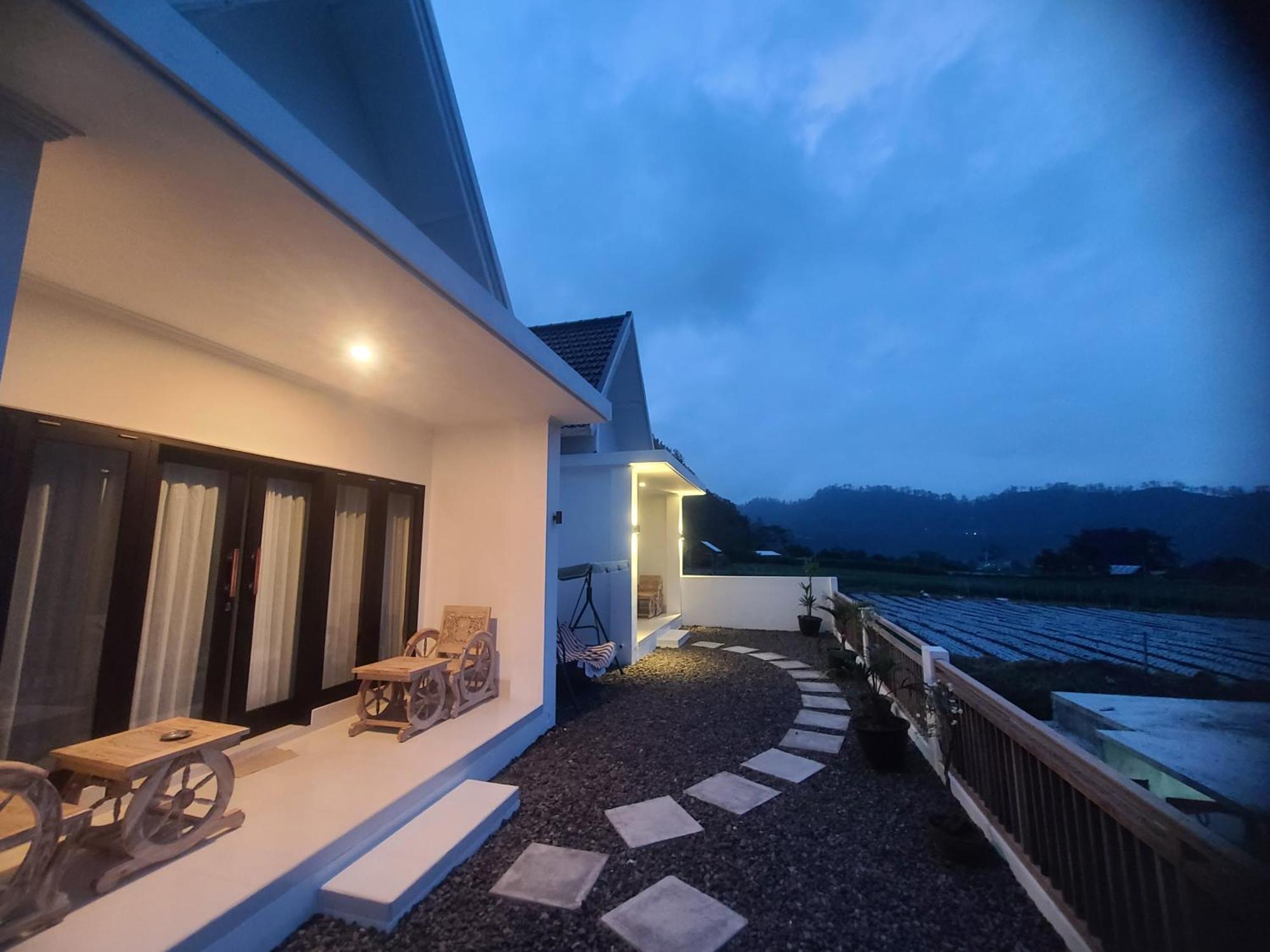 Batur Volcano Basecamp Kubupenlokan Exterior photo